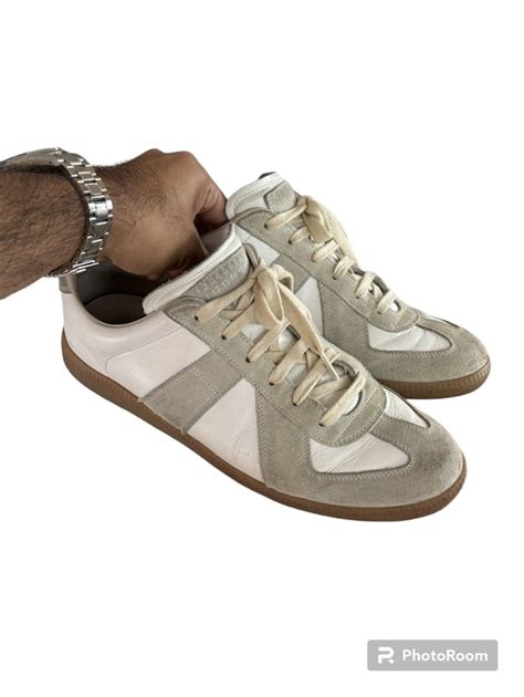 Maison Margiela Maison Margiela Replica 22 Sneakers GATS in white | Grailed
