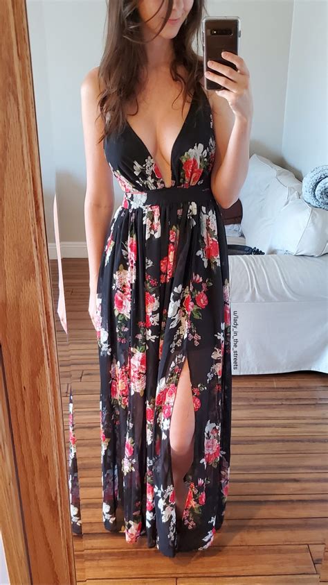 Lady in the streets Nude Videos, Naked Pictures, Leaked Clips and Photos