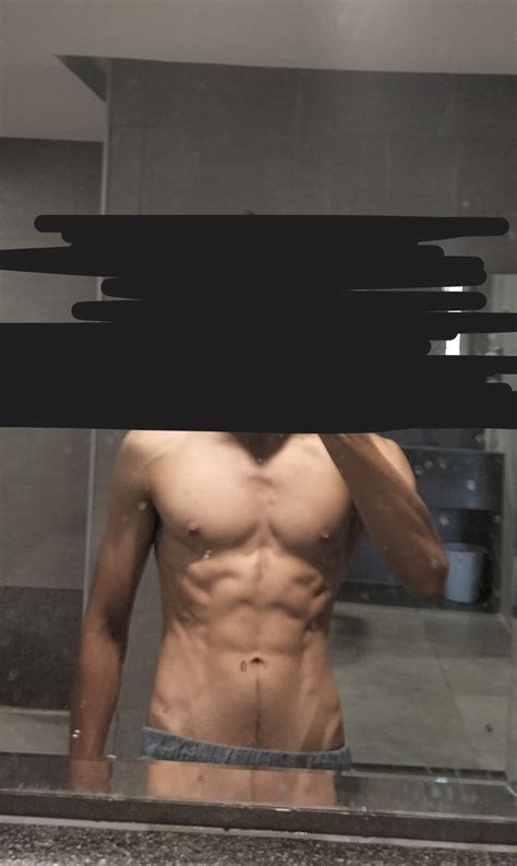 Bodyfat % estimate? Cut more or start a bulk? M19, 5'7" 119 lbs / 170cm ...