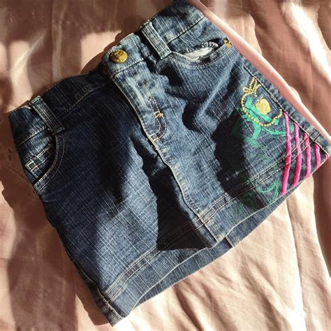 Adorable kids apple bottom skirt from the early... - Depop