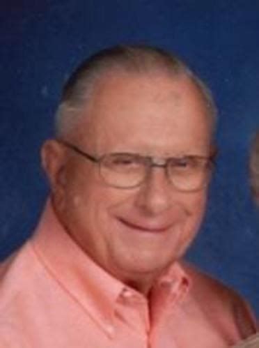 Richard Vanderlaan Obituary (2024) - Muskegon, MI - Muskegon Chronicle