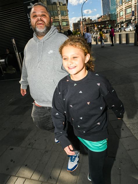 A Day Out With the Dads and Daughters Who Love Women’s Basketball (SEE ...