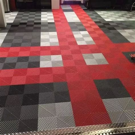 Vented-Plastic-Garage-Flooring-Tiles-PVC-for-Showroom-Carwash-Room ...