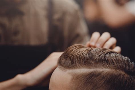 Tips for managing greasy hair