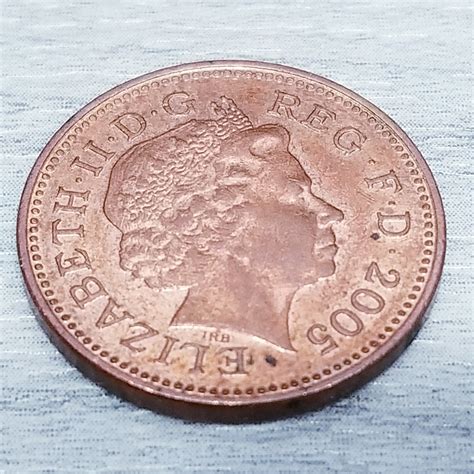 United Kingdom New Penny 1 Elizabeth II DG REG FD 2005 | eBay
