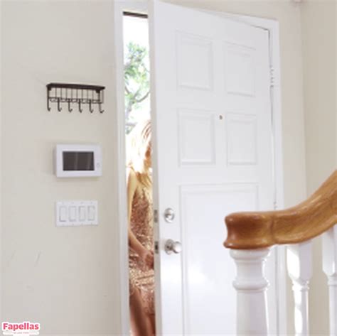 Luna Starr aka cutelunastar aka luna5star Nude Leaks OnlyFans - Fapellas