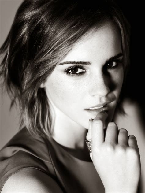 Naked Emma Watson - Celebrity Super Naked