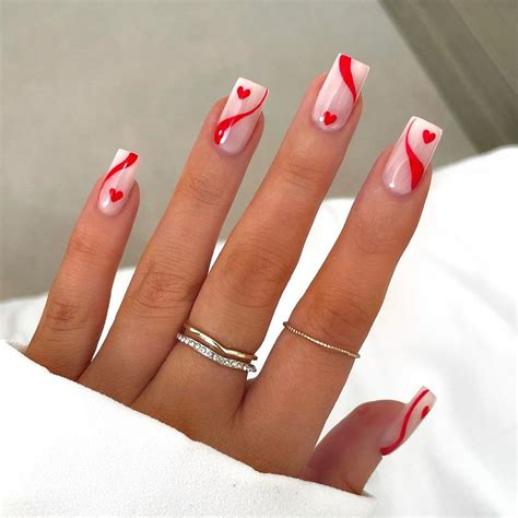 25 Best Valentine's Day Nails to Inspire You
