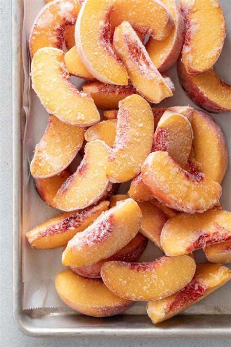 How to Freeze Peaches - The Harvest Kitchen