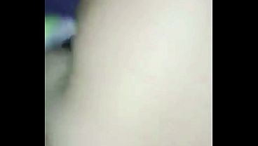 FEMME TRANS DOMINANTE BAISSE UN HOMME PASSIF PENDANT 15 MINUTES