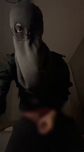 Posted a vid on Fansly of me using my hand and wishing it was someone else. Here’s a short preview for you to enjoy… just don’t enjoy it too much. For search: masked man with glasses solo jerking off big dick#maskedman #nsfwtwt #nsfw #bigdick #glasses #solo
