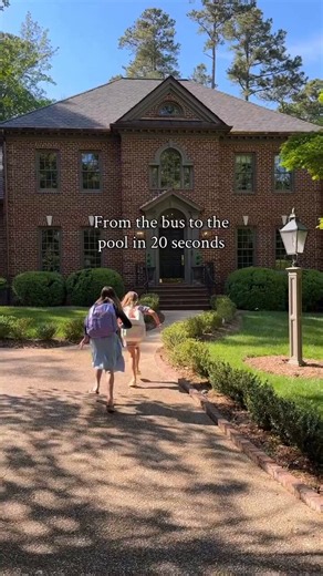 from the bus to the pool in 20 seconds is insane parenting