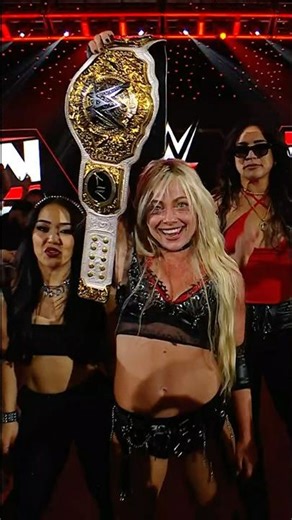 There's a new Women's World Champion in town. 😮‍💨