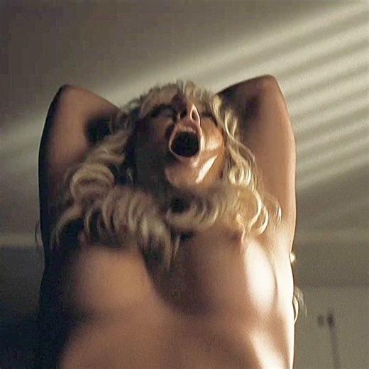 Sydney Sweeney as Cassie Howard in yet another nude scene in the latest episode of Euphoria.I say without a hint of irony that I will never get bored of Sydney getting naked on screen.More than that, she's almost single-handedly keeping nudity in film and TV alive both as an actress and as a producer.Sydney Sweeney will go down in history as a shining beacon of light in this dark era of Hollywood.Thank you, Sydney. We salute you. 🫡