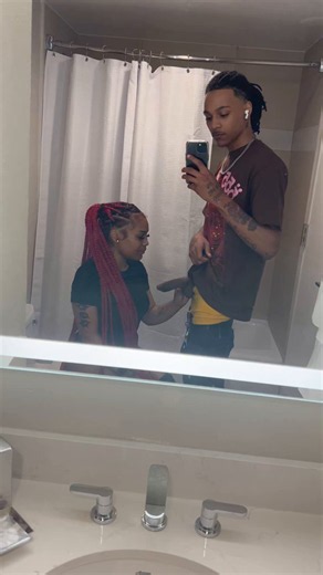 RT @burnth3wrld: Stuff it down your throat 😩💦#ebony #lightskin #head #deepthroat #bbc