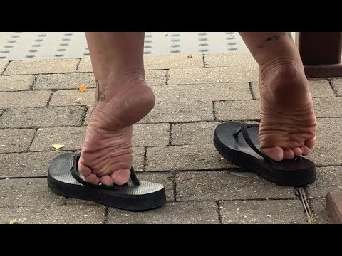 Candid milf soles and shoeplay in flip flops 