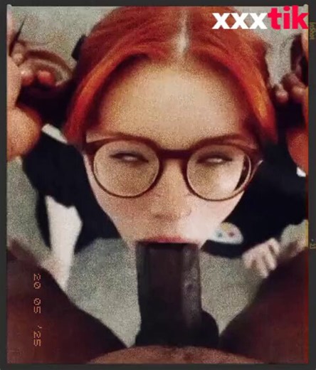 It’s a requirement to keep the glasses on# #Alt,Alternative,BBC,Big Dick,Cute,Goth,POV,Petite https://t.co/Zp3VGU86eJ