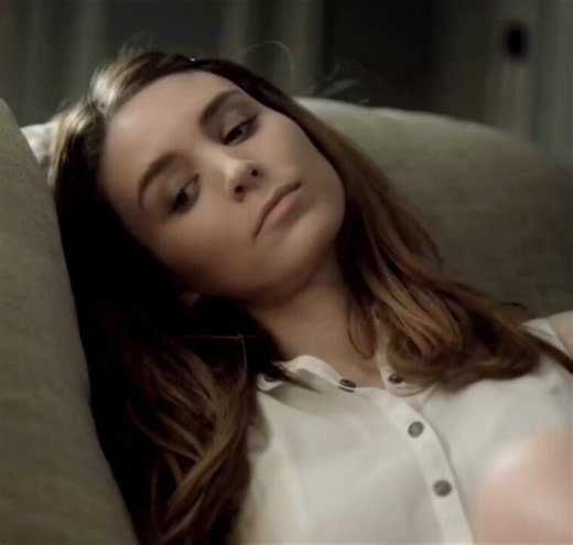 RT @AllNudeMovie: Rooney Mara Nude Sex Scene From “Side Effects”