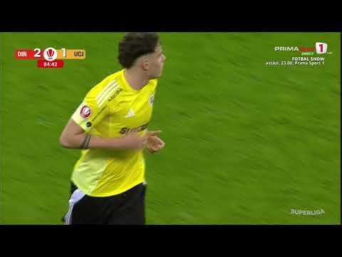 GOOOL! Dinamo - U Cluj 2-1. Trică trimite cu capul de lângă Boateng și își readuce echipa în joc