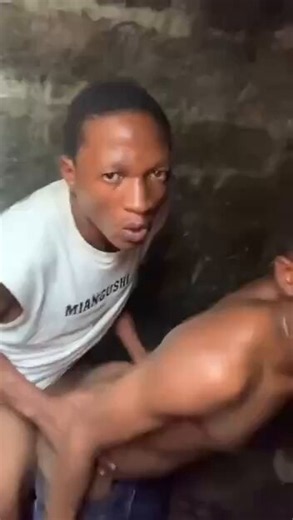 I fuck my step brother !! #blackgay https://t.co/MeYjiRAK8K