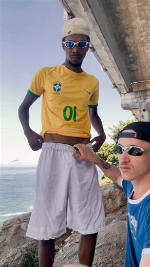 RT @KaioRosaa: bbc & bwc brazilian twinks having fun 😋🔥🇧🇷