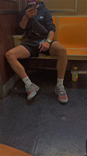 Gay Sex In Public Transport 🚌🔞🍆 (@GaySexInMetro) on X