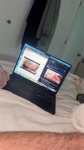Love stroking that big ass dick for yall 😘#horny #sluts #bwc #hung
