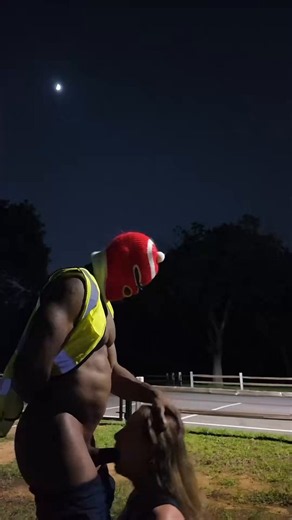 Sucking dick in the moonlight is my kind of night cap 🥰 😈@jackrackemxxx