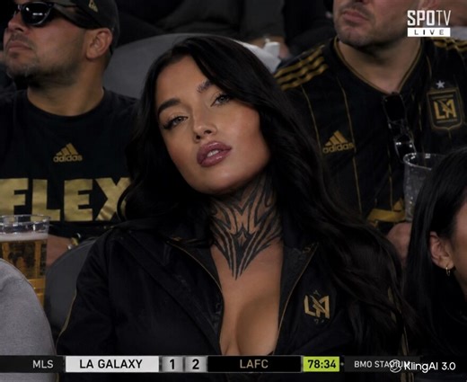 I had to do my version of this trend ⚽️#lafc #soccer #football