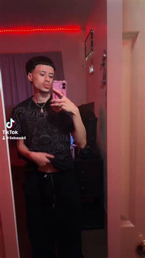 RT @5ebasskii: #fyp #gay #porn #tiktok #latino Did you miss me 😛 Im Backkk!! Got a lil busy but Im a boss so 🍆😎 👉 https://t.co/PUy0xIpYwX h…