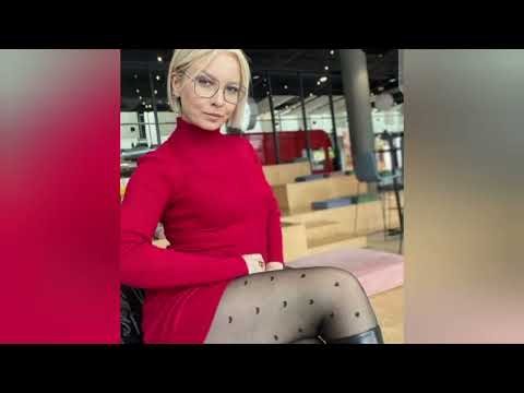 Older Women Elegant Outfits Over 60 | 22