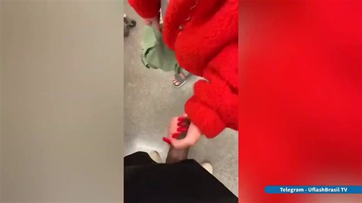 Normal public flash turned insane when this freaky slut approached stared then owned my fat cock with her hand 🔥 dragged me into the mall bathroom and turned into a cumslut letting me record all the nasty shit 😈See the full bathroom takeover... https://t.co/5z884F738u