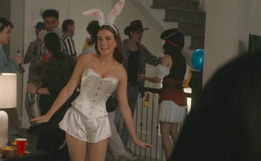 Ella Bright Sexy Scene in Off Campus