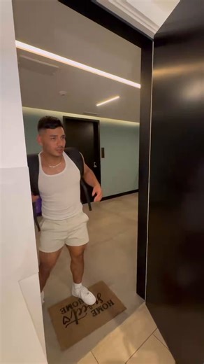 RT @alonzohamirOF: Chudai 🤤👅😱Suscríbete por $4 al mes Video completo aquíhttps://t.co/zzCojW1tGV
