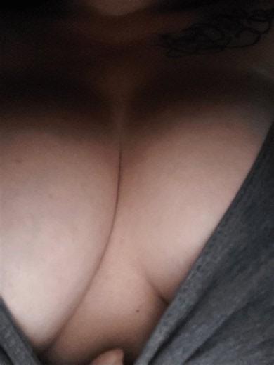 REMINDER GOONERS!! 🍆💦I’m selling a ton of sex tapes, bj videos, and solo bundles at a discounted price rn on my FREE ONLYFANS!!💦🤑😍I’m trying to save up for AVN in Vegas, so all purchases are sooooo appreciated 💞💋FOLLOW ME!!! 💋 😘 fansly fetlife OF o.f. d.o.d. usa trump wwe netflix ​Bitcoin, BTS, Wordle, COVID, Trump, Musk, Amouranth, Corinna Kopf, Alahna Ly, Bunny Hedaya, Eva Elfie, Violet Myers, Lana Rhoades, Riley Reid, Abella Danger, Lexi Luna, Angela White, Brandi Love, Blake Blossom