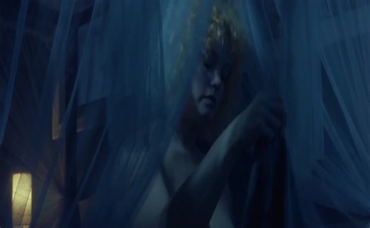 Ellie Church Lesbian, Butt Scene in Gush