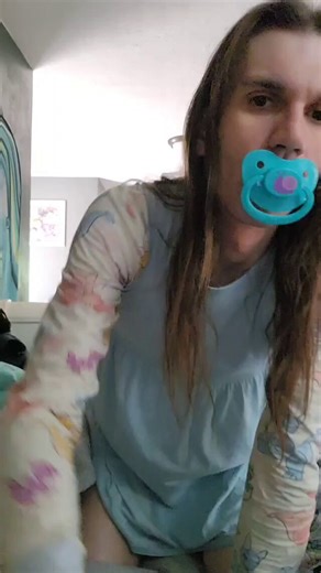 A great punishment for beta babies is the "humiliation oven"The sissy is made to sleep in a full diaper. When they wake they're put into the oven to bake 🤭💩Forced to bake in the smell of their own failure as a man & potty training The self spanking is just for laughs 🤣
