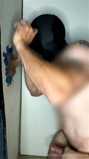 🔥 #str8 #jock muscle fuckbud sucks in #gloryhole & swallows #beefcake #hunk #bwc #muscleworship #cock #dick...See this and more at:https://t.co/VRGvzow2Lm
