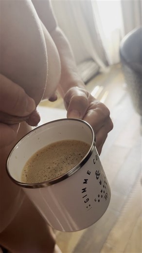 RT @MyPregnantDiary: Would anyone like some of my cream in your coffee?