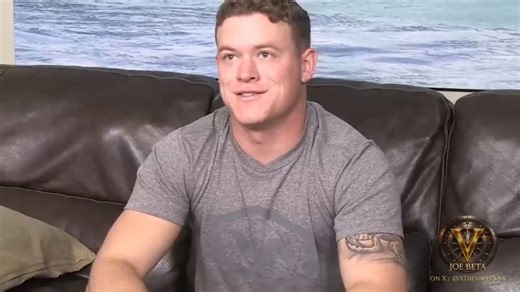 ⭐️⭐️⭐️⭐️ F I N N ⭐️⭐️⭐️⭐️22 y/o handsome jock — 6’0, 210 lbs of solid football-player muscle (soccer guy tho) 💪⚽ Packing a thick 7 x 5.5” uncut cock with one of the fattest, prettiest mushroom heads you’ll see 😮‍💨 That fat shaft curves up perfectly and those heavy nuts are ready to slap 🍑 Pure power bottom fantasy fuel right here 🥵💦🔥🥵😈😈😈😈😈😈😈🥵🔥