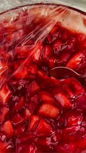 59K views · 9.9K reactions | A thing of Beauty #cake #cakedecorating #baker #baking #cakevideo | Brianna Collins | Facebook