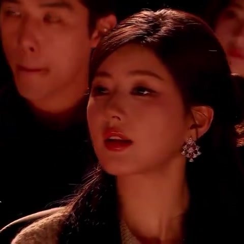 66K views · 9.1K reactions | Ashes of Love OSTကို လိုက်ဆိုနေတဲ့ Lusi သူ့ ဖီးလ်လေးနဲ့သူ လိုက်ဆိုနေတာ ချစ်စရာလေးရယ်! #Zhaolusi | Zhao Lusi 赵露思 Myanmar Fanpage | Facebook