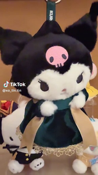Adorable Sanrio Characters in Famous Paintings