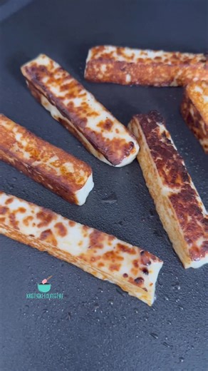 145K views · 1.2K reactions | Garlic Bread Cheese SticksIf you’re looking for an easy & delicious zero carb snack, these are for you! I picked up some bread cheese at Aldi. You can find it at other grocery stores as well. Slice it into sticks. 燎 Cook it on a hot skillet over medium heat on all sides. It only takes a few minutes.  Dip in low carb marinara or pizza sauce. | Kristyslifestyle | Facebook