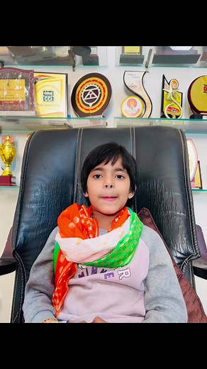 Desh bhakti kavita by #charvishukla | Pankaj Shukla