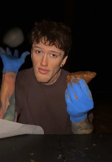 poop tutorial 🤓💩 #fakepoop #realswag #arbok