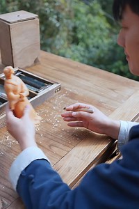 342K views · 6.8K reactions | Using the millennia old cloisonné technique, the snake head of the Old Summer Palace is recreated | Nowi | Facebook