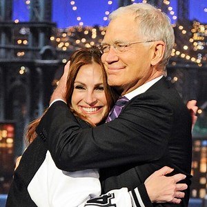 Julia Roberts Kisses David Letterman for the Last Time, Reflects on Her First Late Show Appearance—Watch!