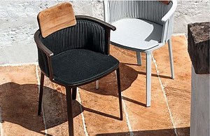 [Hot Item] New Style Modern Design Cane Hotel Outdoor Furniture Wicker Seating Set Patio Rattan Home Garden Furniture Villa Rope Lounge Chair