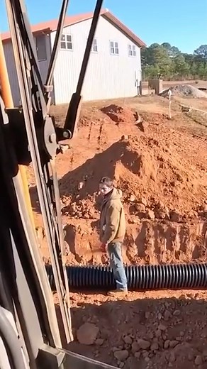 55K views · 905 reactions | One of the best ponds I've built! #pond #built #work #digging #dirt #viral #reels | Letsdig18 | Facebook